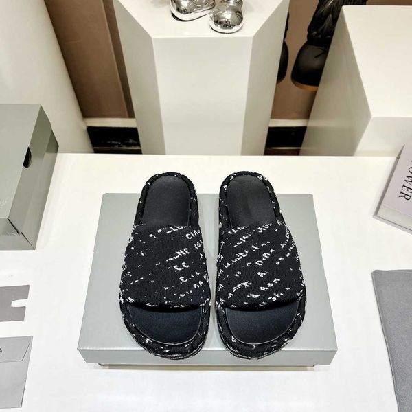

paris luxury designer slide slippers summer sandals men beach indoor flat flip flop leather lady women fashion classic shoes ladies pool pla, Black