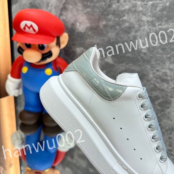

new luxury designer shoes trendy sneakers punk low men women genuine leather flat print white black chaussures sport skateboarding casual tr