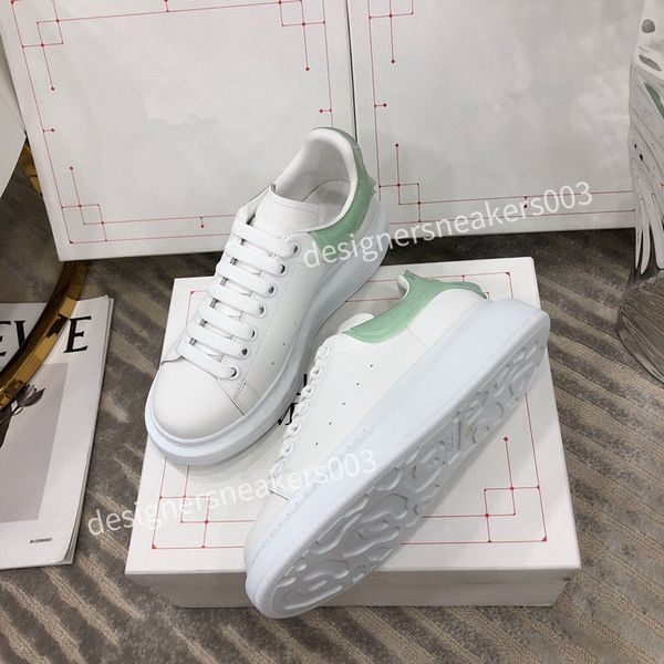 

2023new brand designer womens casual shoes mens rubber flat shoes multi-color lace-up sports shoes fashion running shoes soft and comfortabl, Black