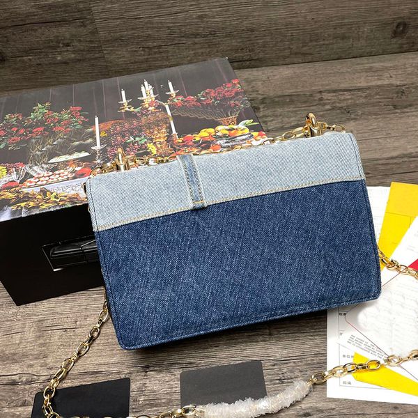 

designer classic chain bag cross body designer luxury jewelry crossbody messenger bag shoulder handbags golden square handbag baroque fashio