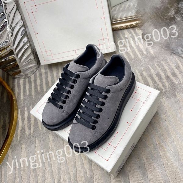 

2023 women luxury shoes reflective sneakers designer trainers genuine leather fabric runner winter fall sneaker calfskin hl210610, Black