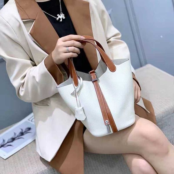

designer luxury cow leather colorblocking vegetable basket bucket women's senior niche type of baby and mother bag live broadcast goods