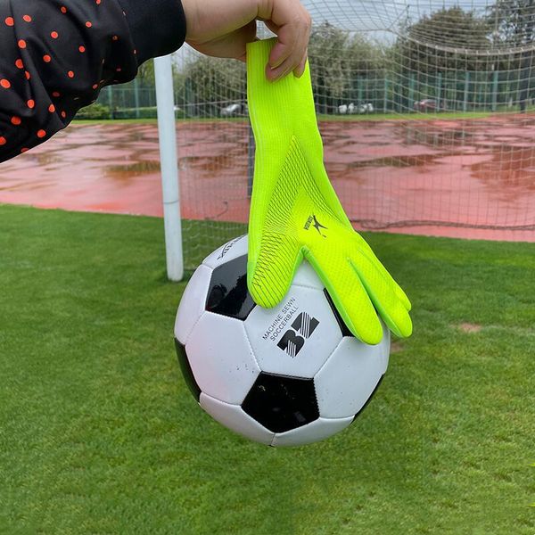 

sports gloves football adults soccer goalkeeper thickened latex protection nonslip goalie training match 230403, Black