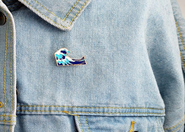 

geometric oil drop sea wave pins cartoon alloy enamel collar badge for women man clothes cowboy backpack brooches fashion accessor5992911, Gray