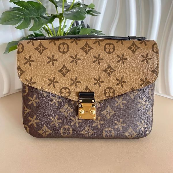 

m44875 m44876 handle pochette metis tote handbag women designer embossed clutch bags with strap luxury man underarm bag fashion leather cros