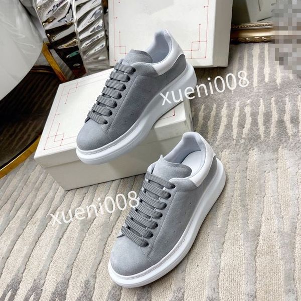 

new designer men womens casual dad shoes green designer sneakers sole bottom fashion running shoes soft and comfortable platform shoes2023, Black