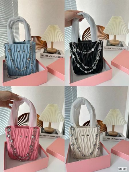 

designer bag classic tote bag small ruffled embossed design practical cute exquisite handbag