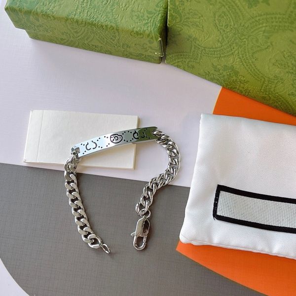 

luxury designer bracelet charm gift hip hop women mens bracelets trendy cuban chain stainless steel cuff bangle couple jewelry, Golden;silver