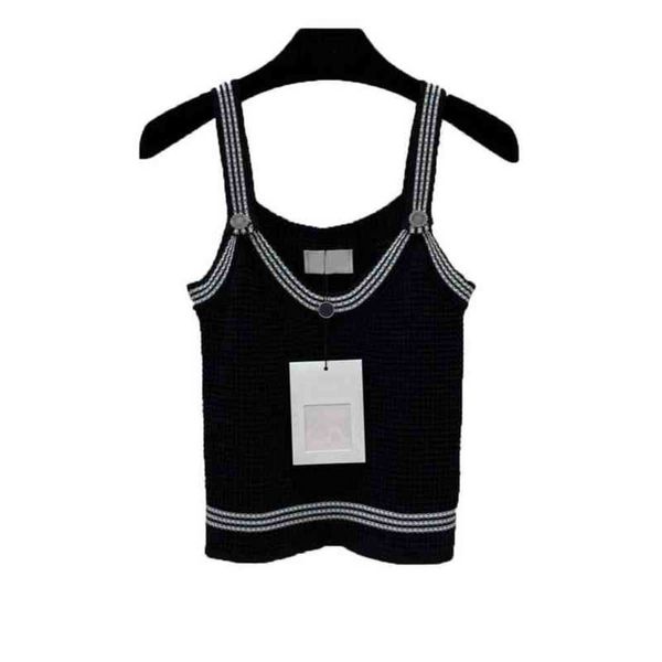 

women's tracksuits early spring knitted fabric suit striped edge button decorative suspender vest elastic hip shorts, Gray
