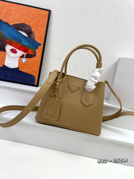 

women handbag crossbody purse genuine leather tote bag shoulder bag removable shoulder strap key buckle classic triangle logo