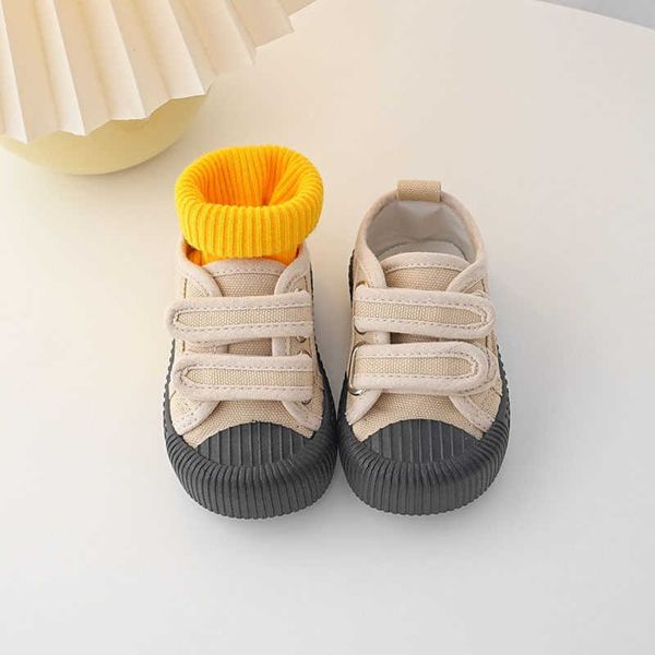 

athletic outdoor children's shoes 2023 spring and autumn nnew boys and girls' cloth shoes versatile walking shoes candy color boar, Black