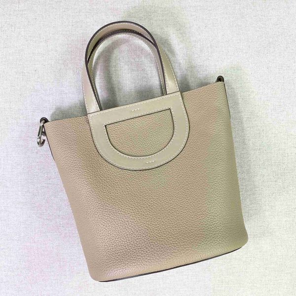 

designer luxury layer cowhide pig nose vegetable basket women's large capacity fashion one shoulder crossbody portable bucket bagi2brz4