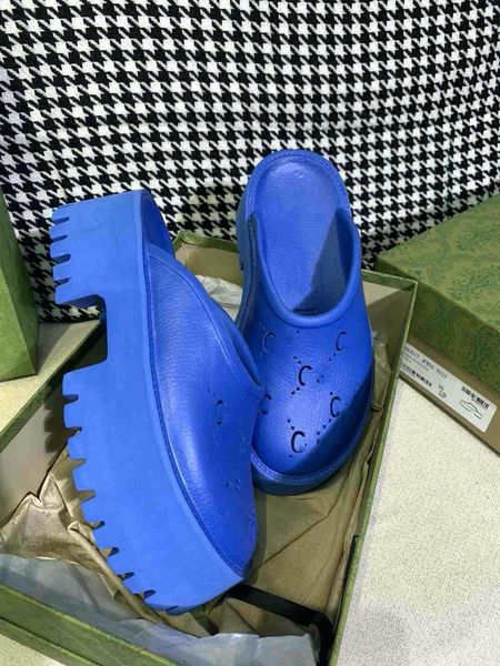 

designer luxury sandals flats shoes mules slippers flip flops thongs women's platform perforated g sandal rubber sandals casual shoes s, Black