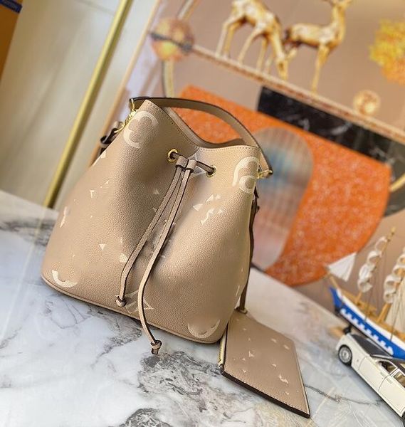 

designer bag tote bag women bags cross body emboss leather handbag bucket calf single shoulder diagonal handbags m45497 m45555 size 26*26*17