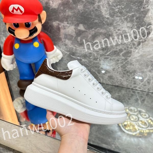 

new breathable sports shoes designer women leather sneakers leather loafers platform sneakers casual printing shoe lace-up height increasing, Black