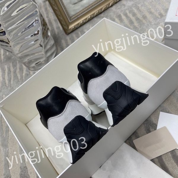 

2023 new luxury sneakers women casual shoes trainers luxury canvas sneaker fashion platform solid heighten shoe hl210603, Black