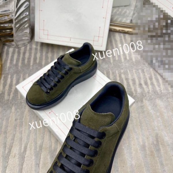 

2023new designer mens womens casual dad shoes green designer sneakers sole bottom fashion running shoes soft and comfortable platform shoes, Black