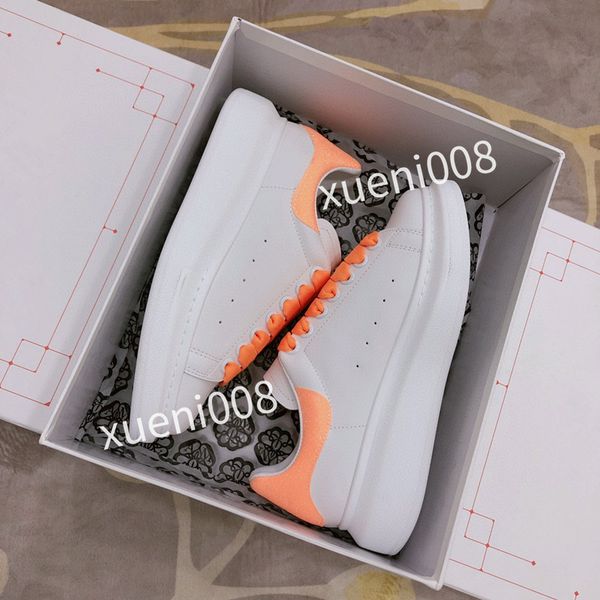 

2023men designer casual shoes platform mens trainers for mens women black white pistachio frost sports, Red;white