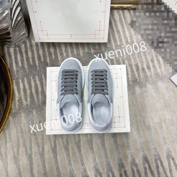 

2023new designer men womens casual dad shoes green designer sneakers sole bottom fashion running shoes soft and comfortable platform shoes, Black