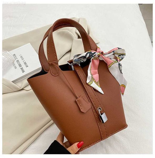 

designer luxury bag diy large capacity hand material silk scarf soft leather vegetable basket sewing bucket bagk49fa2q6 picotin