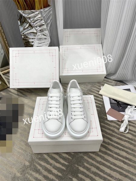 

mens brand fashion designer shoes multicolor sneakers men women trainers vintage platform sneaker strawberry mouse shoes2023, Black