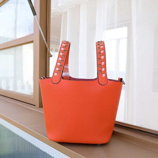 

designer luxury bag small portable vegetable basket leather highend women's water bucket woven crossbody ladies bag2zu29cjo picotin