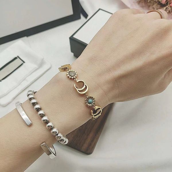 

chains men's and women's fashion stylish and elegant bracelet, Black