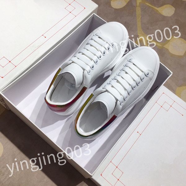 

2023 luxury boots men's bottom waterproof heightened leather short boots women's army outdoor shoes hl210210, Black