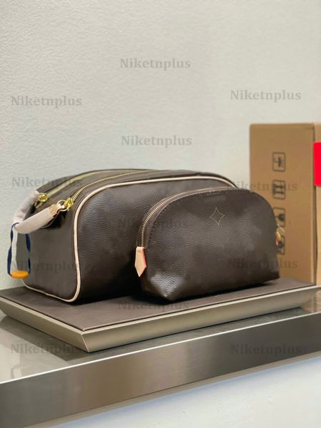 

dopp kit toilet pouch bag m44494 pochette cosmetic pouch sets m47353 classic monograms canvas leather travel case designer make up bags luxu