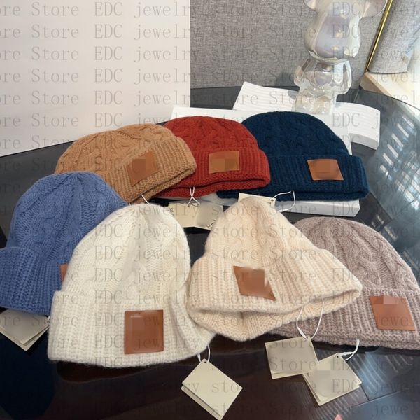 

2024 Beanie Cap Mens Designer Bucket Hats New Fashion Women Ladies Warm Winter Beanie Large Faux Fur Pom Poms Bobble Hat Outdoor