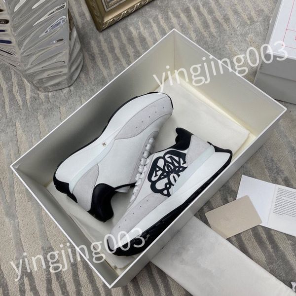 

2023 luxury sneakers women casual shoes trainers luxury canvas sneaker fashion platform solid heighten shoe hl210603, Black