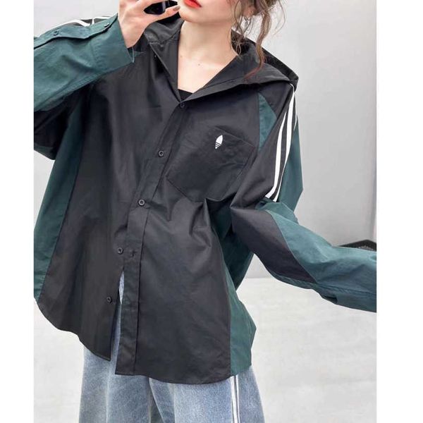 

23ss womens designer clothing womens jacket co-branded new logo embroidered alphabet long-sleeved hooded zipper trench coat women clothes a1, Black;brown