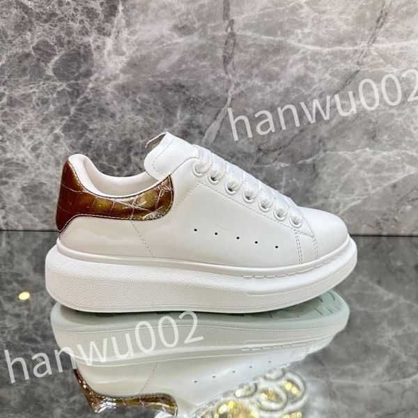 

2023 new sneakers designer shoes men casual shoes women sneaker leather shoe calfskin trainer rubber platform trainers, Black