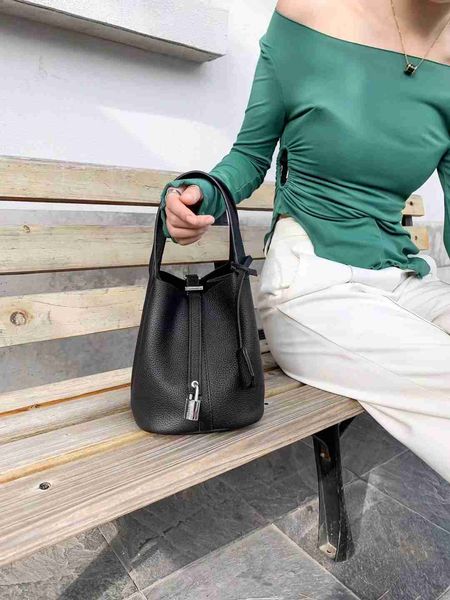 

designer luxury bag vegetable basket women's bucket layer cowhide soft fashion leisure handbag versatile and simple6zpjeb87 picotin