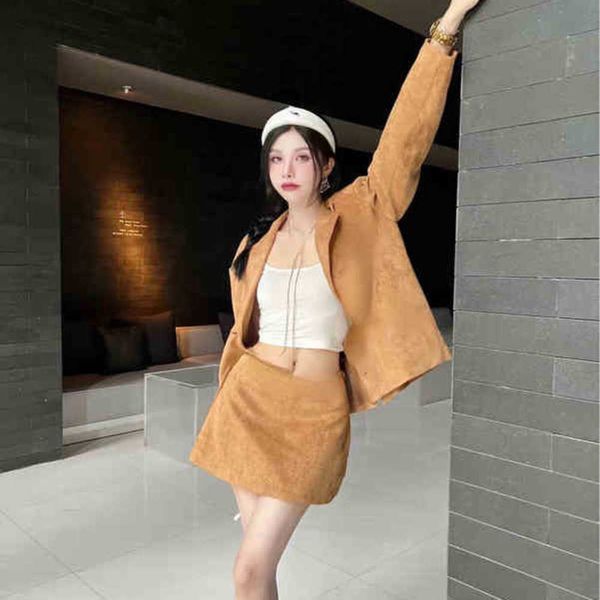 

brand women's tracksuits p family 22 early autumn new fashion triangle suit elegant temperament coat a-shaped skirt, Gray