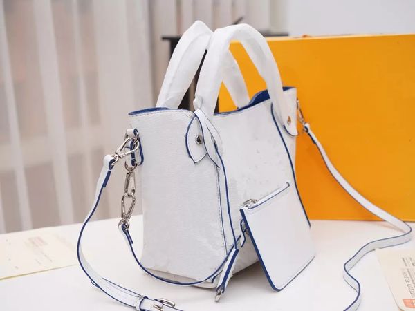 

leather hina handbag classic old flower bag ladies shopping bags wallets made of genuine leathers material it feels soft, Black;red