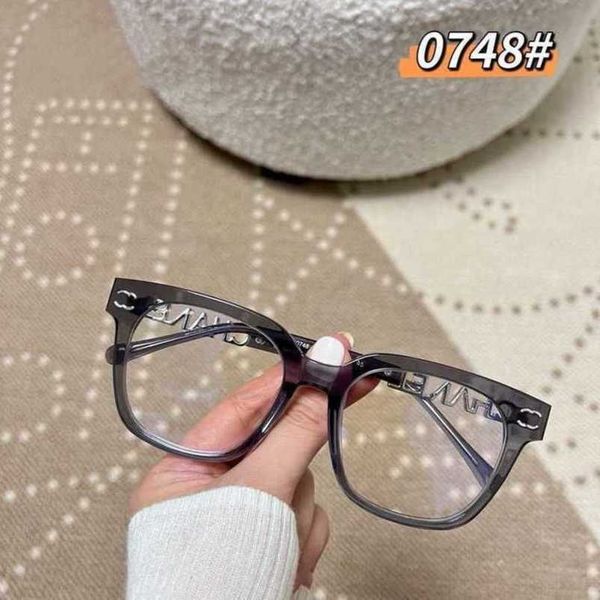 

80% off fashion men's outdoor sunglasses chan glasses framed large square mirror letter net red lady advanced sense, White;black