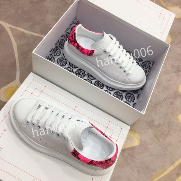 

new quality designer casual shoes real leather classic plaid trainers stripes shoe fashion trainer for man woman color sneakers2023, Black