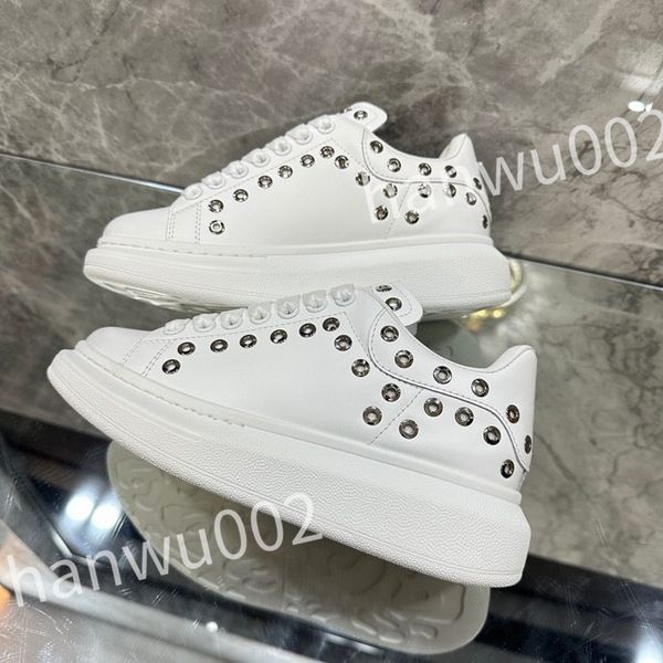 

new men casual shoes boots womens graffiti sneakers luxurys designers trainers flats platform white black leather