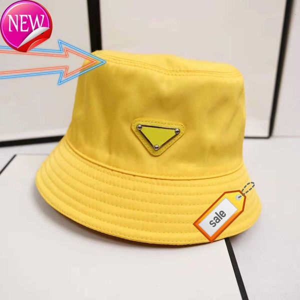 

Designers CaAs Hats Mens Bonnet Beanie Bucket Hat Womens Baseball CaA SnaAbacks Beanies Fedora Fitted Hats Woman Luxurys Design ChaAeaux124133111212cq, Pink