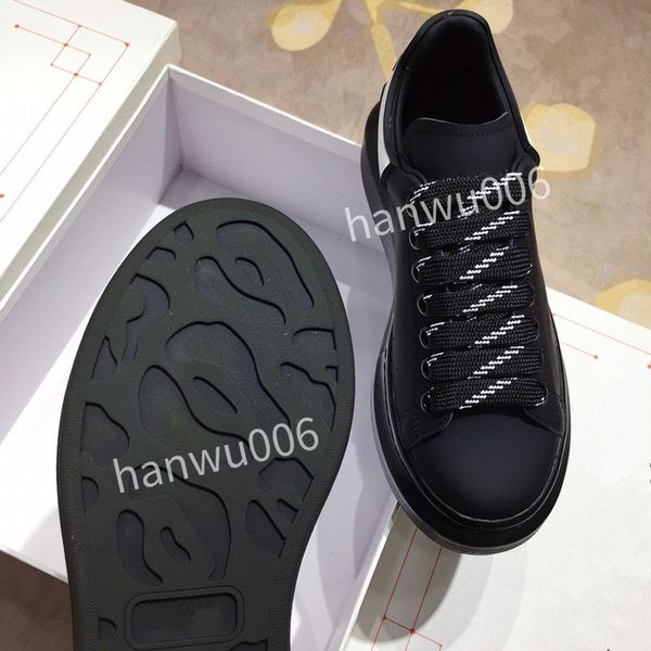 

designer casual shoes real leather classic plaid trainers berry stripes shoe fashion trainer for man woman color sneakers2023, Black