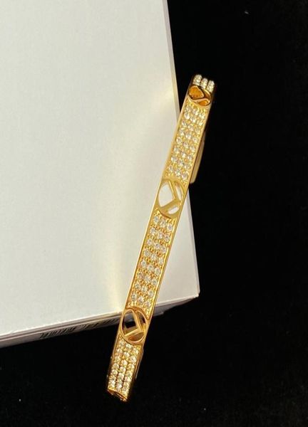 

fashion cuff designer bracelet for men women gifts diamond bracelet1933206, White