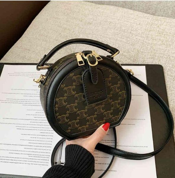 

elegant classic designer round shoulder tote bag versatile cross-body bag