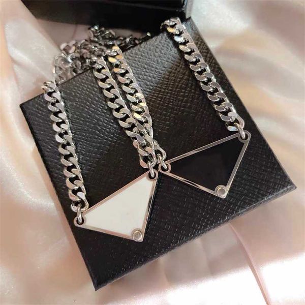 

wholesale pendant necklace fashion for man woman inverted triangle letter designers brand jewelry mens womens trendy personality clavicle ch, Silver