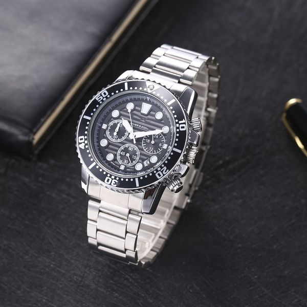 

seik wrist watches for men 2023 mens watches six needles all dials work quartz watch luxury brand chronograph clock fashion steel strap type, Slivery;golden