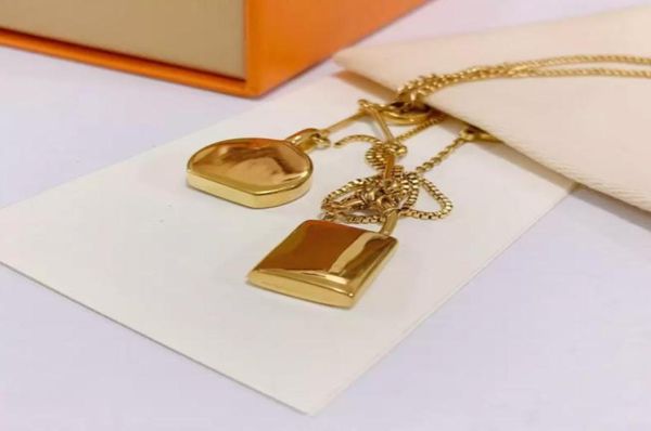 

2022 fashion luxury pendant necklaces designer for men women gold necklace lock hight quality wedding lover gift hip hop jewelry 26903421, Silver