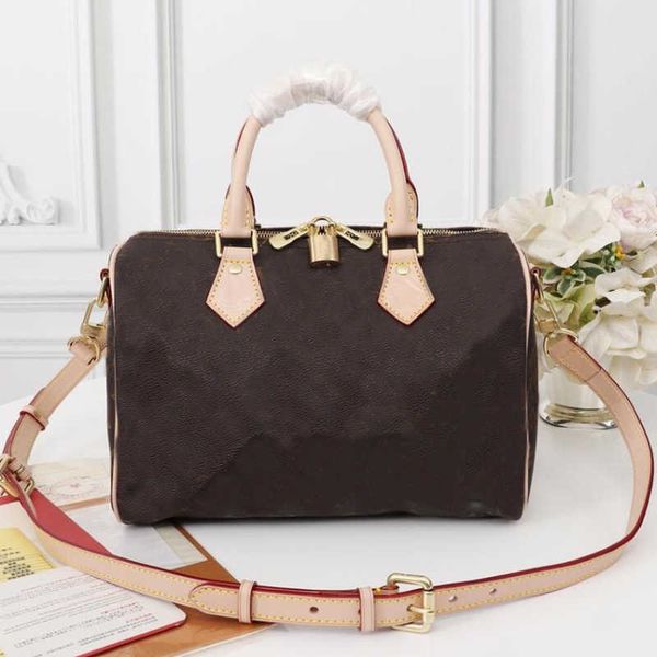 

cross body designer handbag travel shoulder bag speedy 25 30 35 crossbody bags women pillow totes oxidize leather classic letter zipper hand