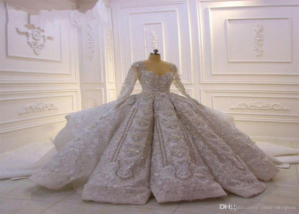

2022 vintage sequined lace appliqued ball gown wedding dress sparkly luxury long sleeves saudi dubai arabic plus size bridal gown9019112, White