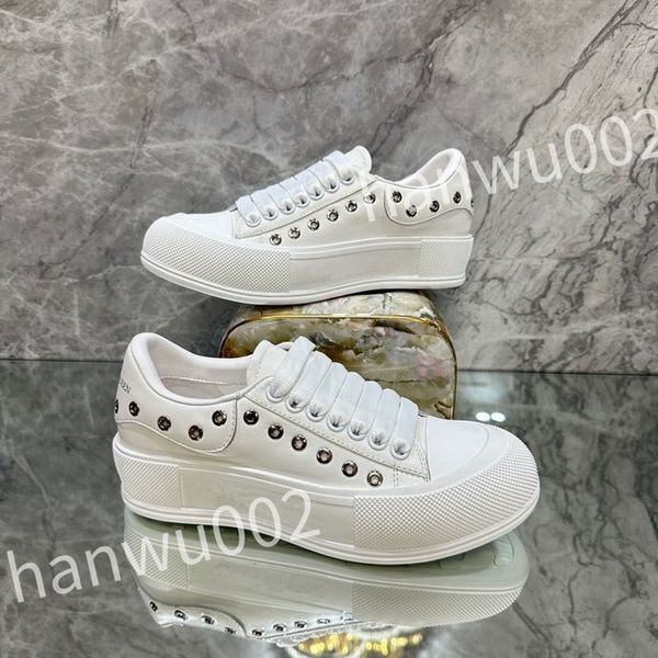 

new designer mens casual shoes boots womens graffiti sneakers luxurys designers trainers flats platform white black leather