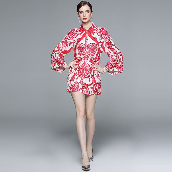 

summer designer short pants red outfit women two piece sets 2023 flare sleeve blouse and print shorts vacation 2 piece set retro floral cute, White